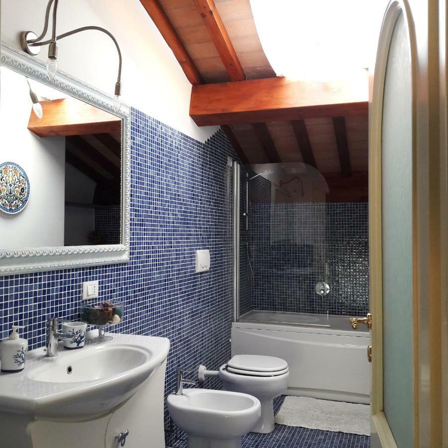 Villino San Martino 350M Dal Mare With Covered Parking Viareggio Exterior foto